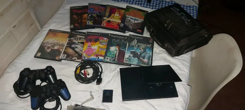 Consola PlayStation 2 con juegos y accesorios - 5