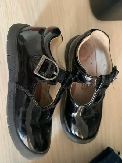 Zapatos de charol niña Colloky negros talla 25 - miniatura 1