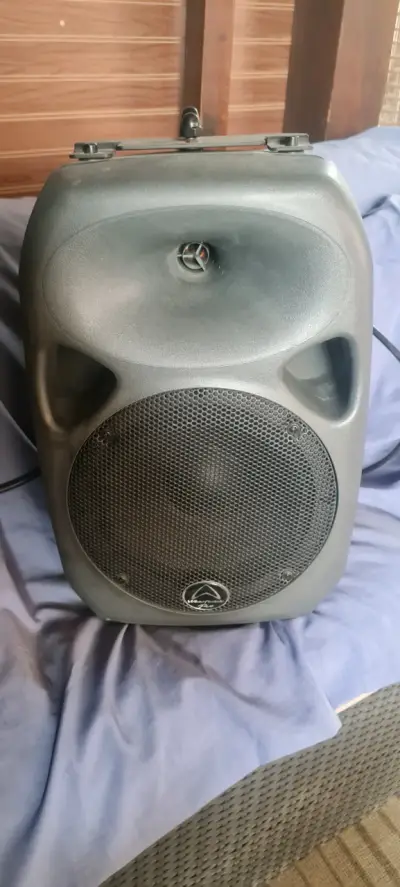 Parlante Activo Wharfedale Pro Titan 8 - miniatura 1