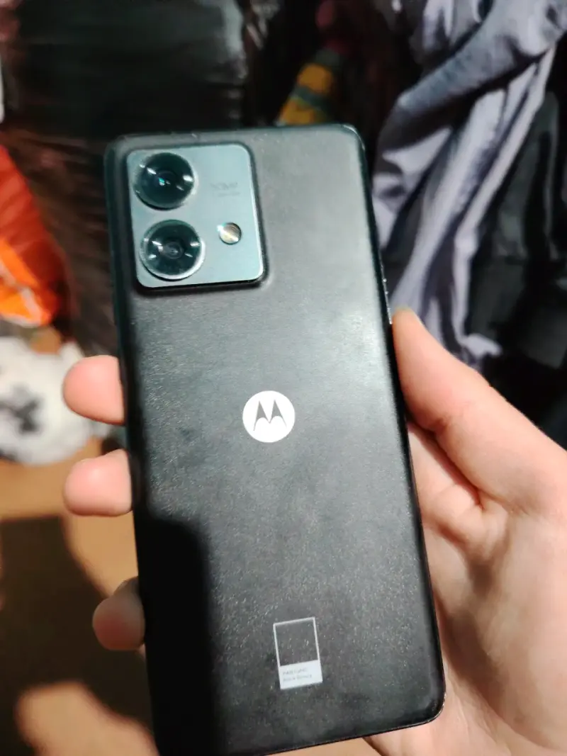 Smartphone Motorola con cámara de 50MP - 3