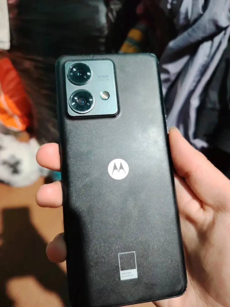Smartphone Motorola con cámara de 50MP - 4