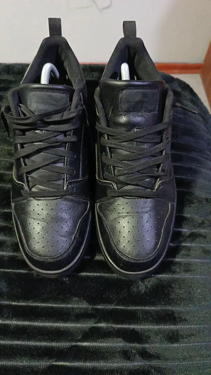 Zapatillas deportivas negras Puma talla 44 - 1