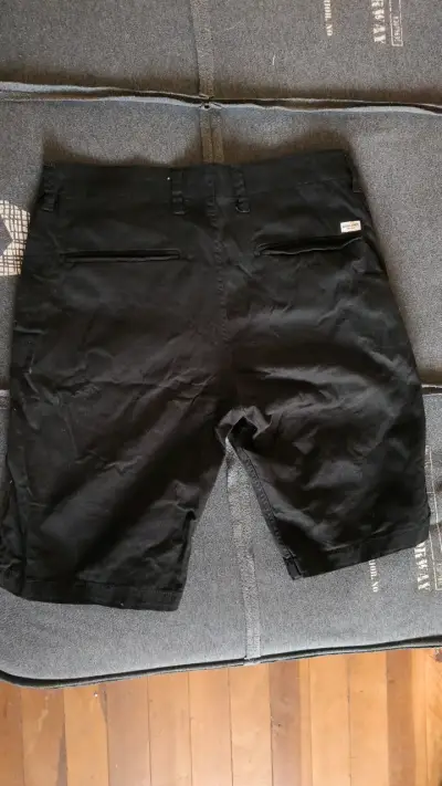 Bermudas negras Jack & Jones para hombre - miniatura 3