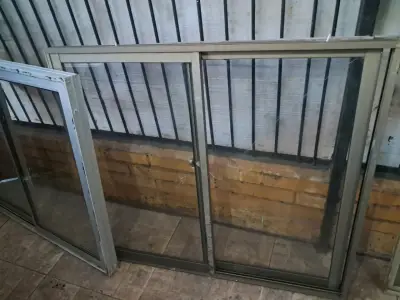 Ventanas correderas de aluminio usadas - miniatura 1