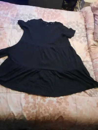 Vestido negro GAP casual para mujer - miniatura 2