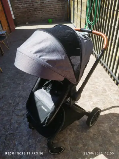 Coche de bebé Bebesit con manillar ajustable - miniatura 2