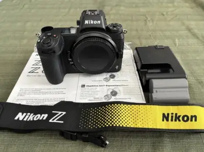 Cámara sin espejo Nikon Z7 en buen estado - miniatura 1