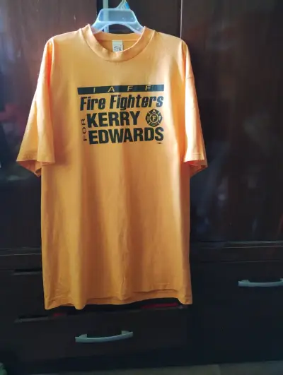 Polera Naranja Fire Fighters Kerry Edwards - miniatura 1