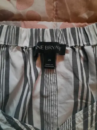 Blusa rayada de mujer Lane Bryant - miniatura 3