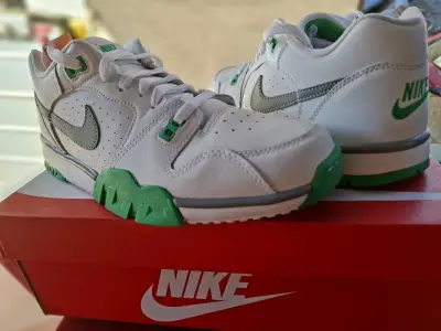 Zapatillas Nike Cross Trainer Blancas y Verdes - miniatura 4