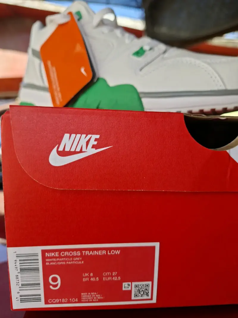 Zapatillas Nike Cross Trainer Blancas y Verdes - 5