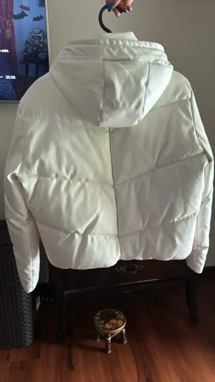 Chaqueta acolchada blanca con capucha Soviet - 2