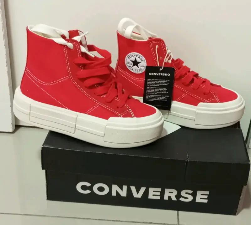 Zapatillas Converse All Star rojas de caña alta