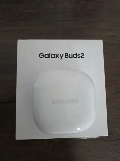 Audífonos Inalámbricos Samsung Galaxy Buds2 Blancos - miniatura 3