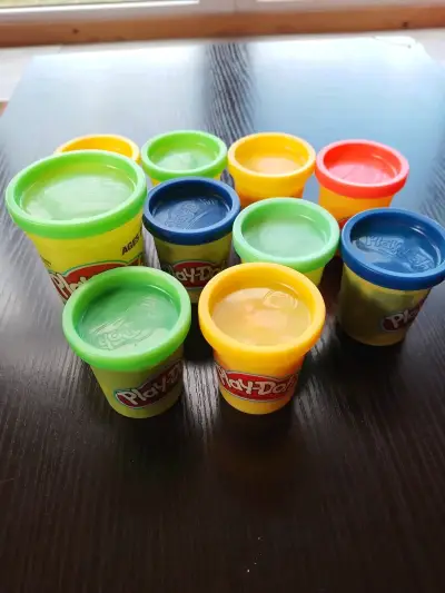 Set de Juguetes de Cocina Play-Doh con Moldes y Accesorios - miniatura 3