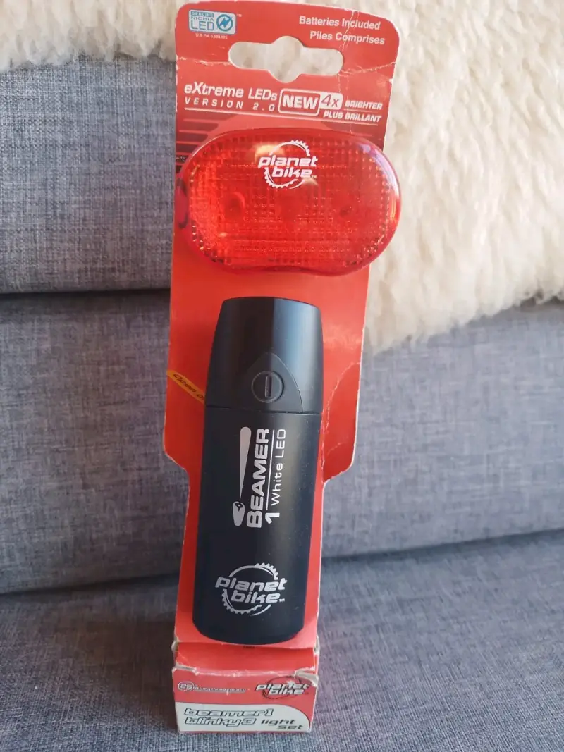 Set de luces para bicicleta Planet Bike Beamer 1 y Blinky 3 - 1