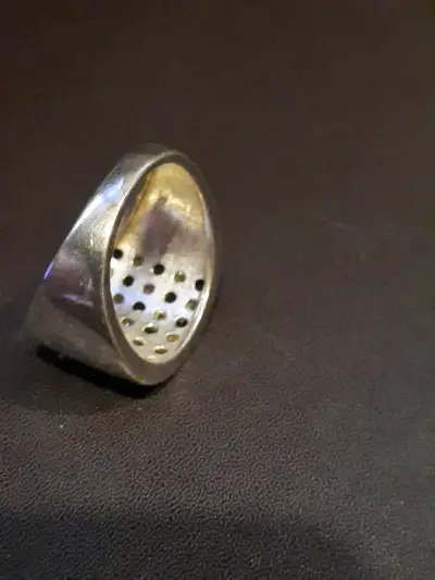 Anillo de plata con piedras negras - miniatura 3