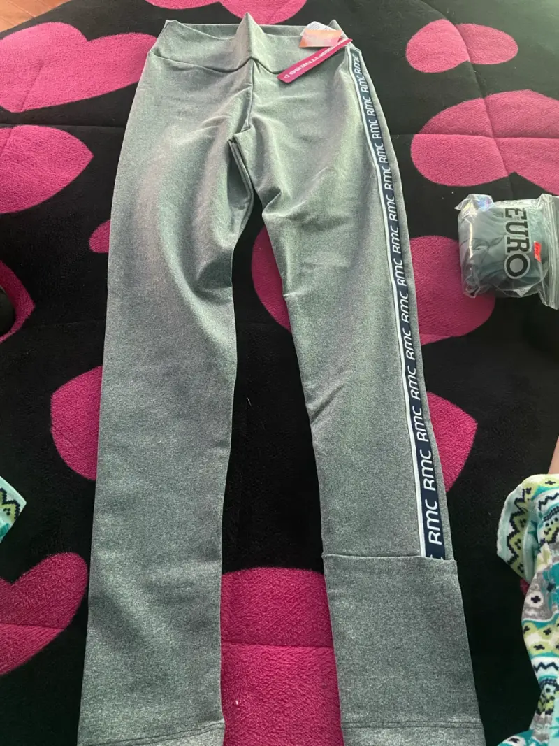 Leggings deportivos grises con banda lateral RMC - 1