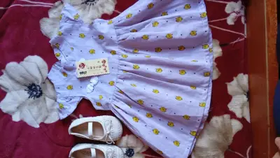 Vestidos de niña 18m con zapatos blancos22 - miniatura 3