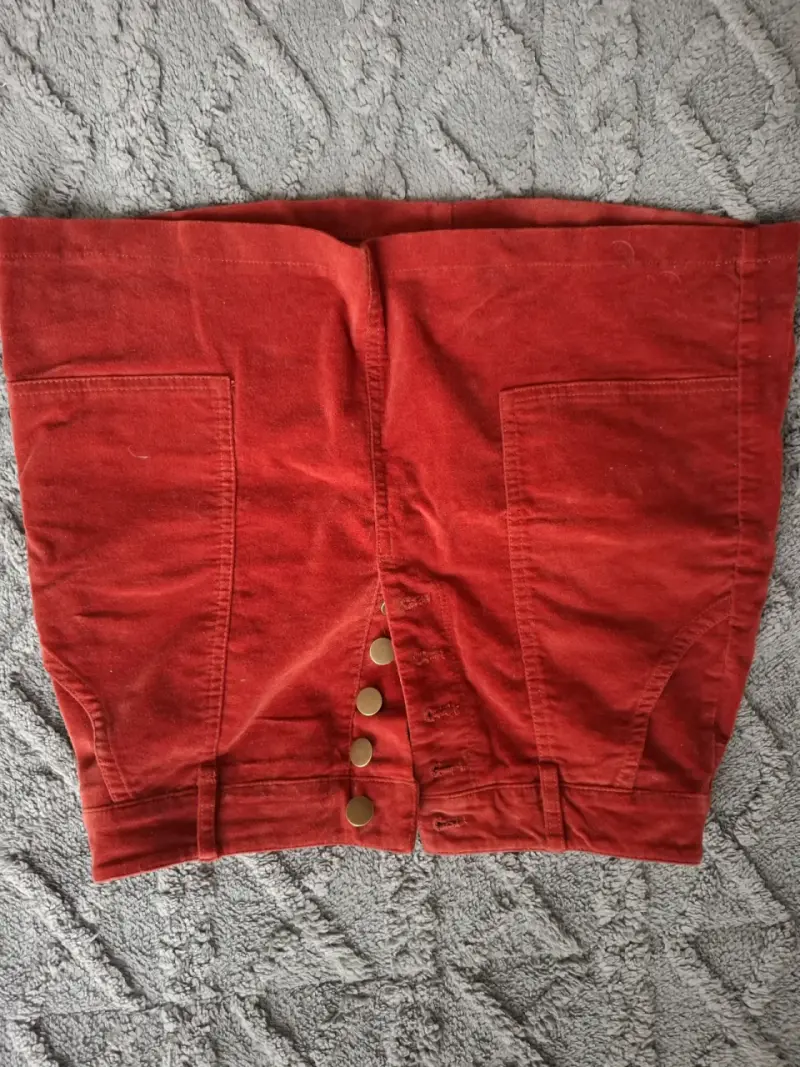 Falda roja con botones Forever 21 - 3