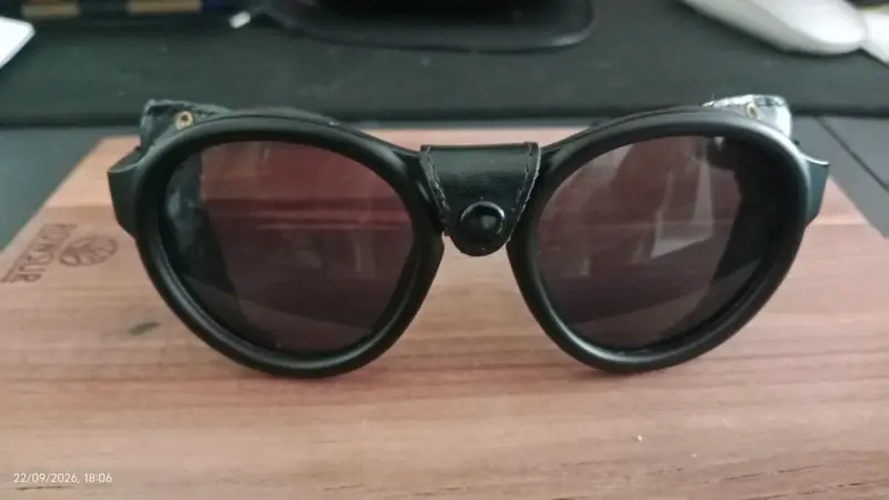 Gafas de Sol Estilo Vintage Negras - 2