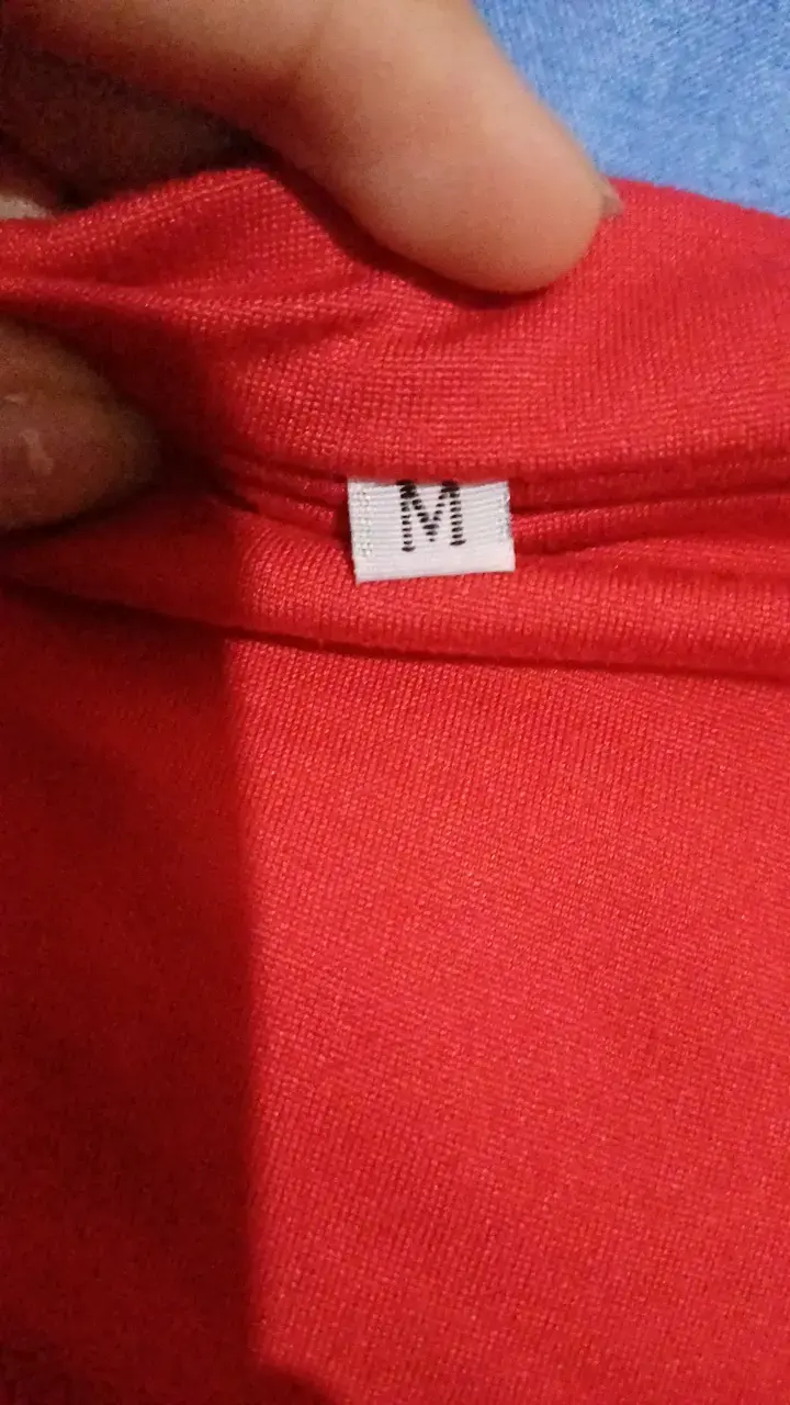 Polera roja de mujer talla M - 2
