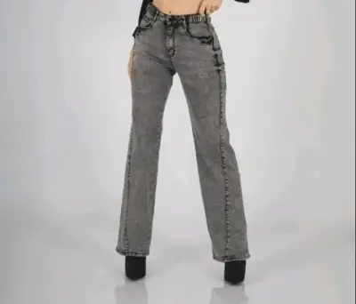Jeans acampanados para mujer en gris - miniatura 1