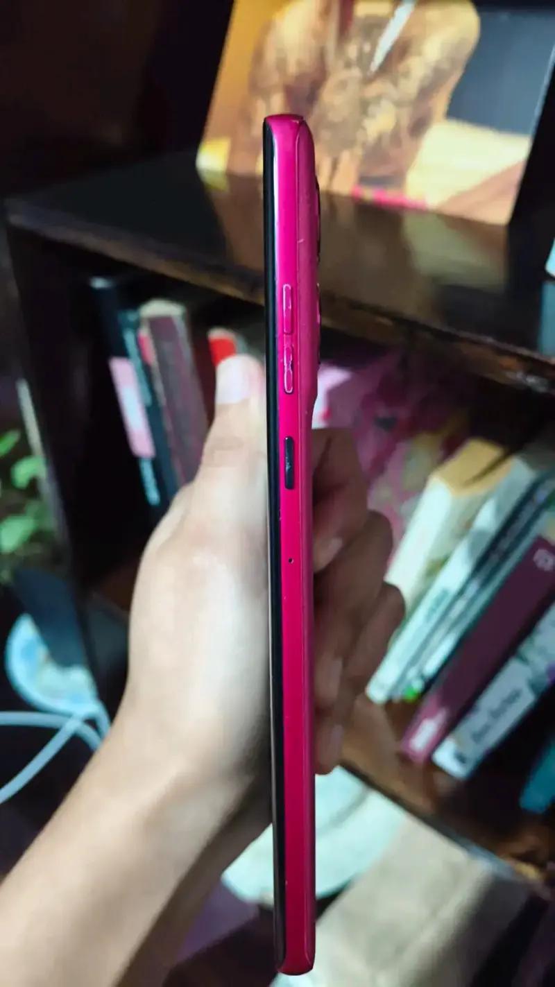 Motorola Edge 50 Fusion 5G 256GB Rosa - 4