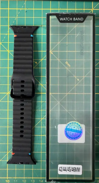 Correa de reloj negra para Apple Watch 42/44/45/46mm - miniatura 1