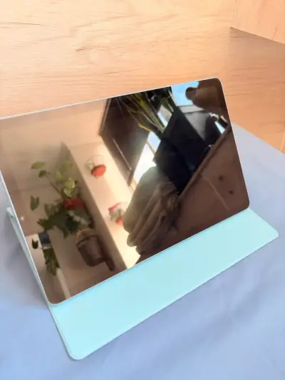 Samsung Galaxy Tab S6 Lite usada con S Pen - miniatura 5