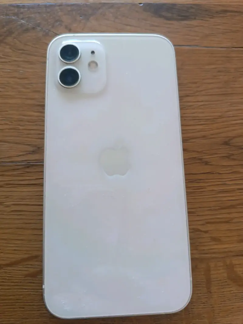 iPhone 12 mica rota - 5
