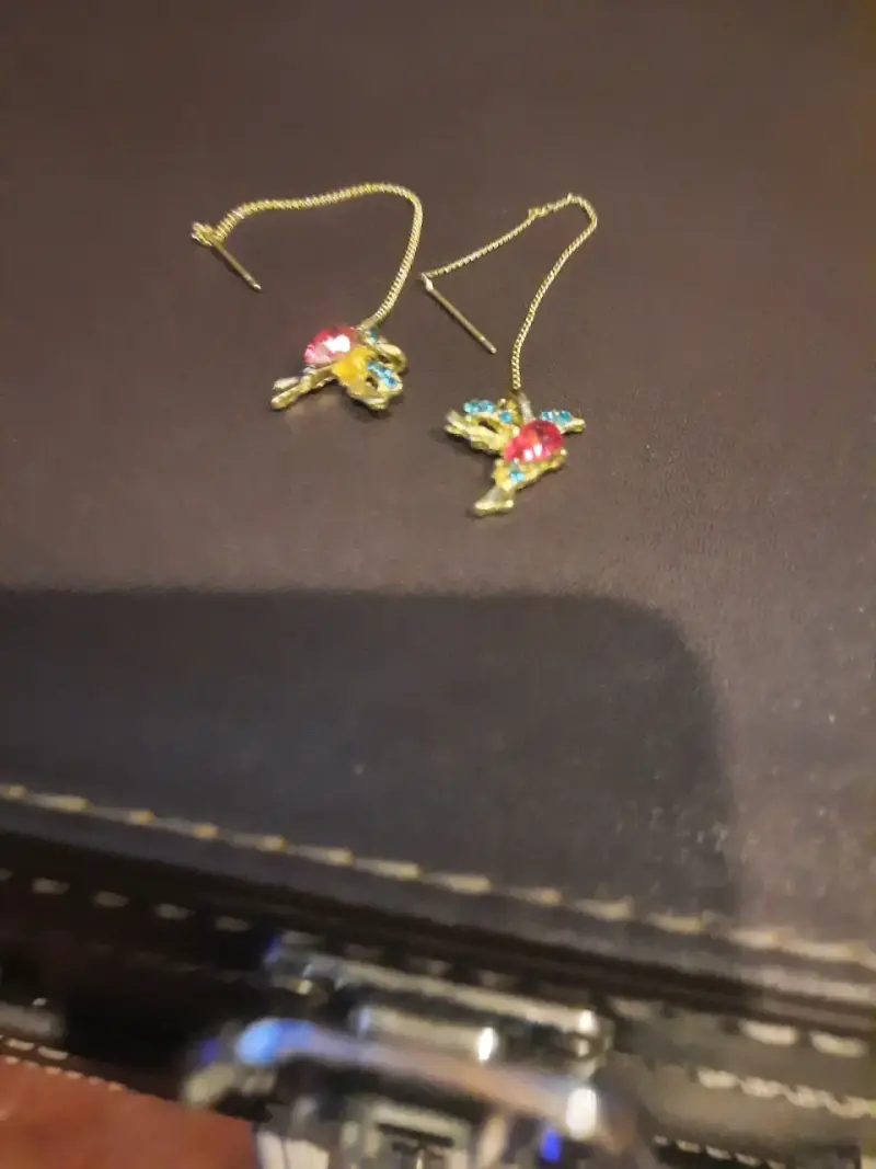 Pendientes colgantes con diseño de colibrí - 1