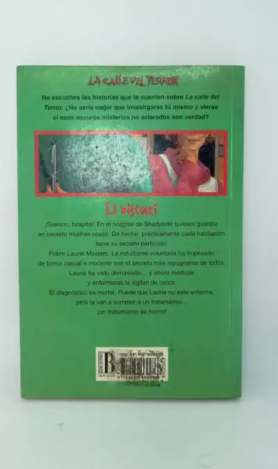 Libro 'El Bisturí' de R.L. Stine - miniatura 2