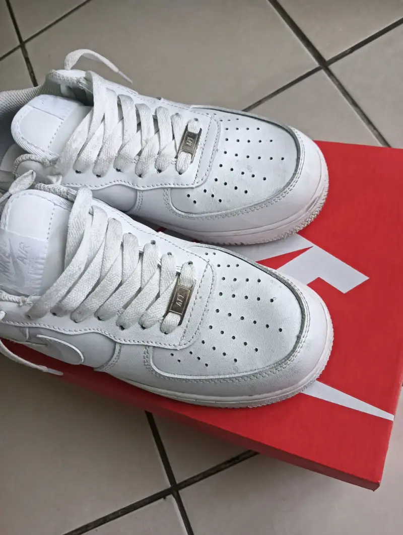 Nike Air Force 1 - 4