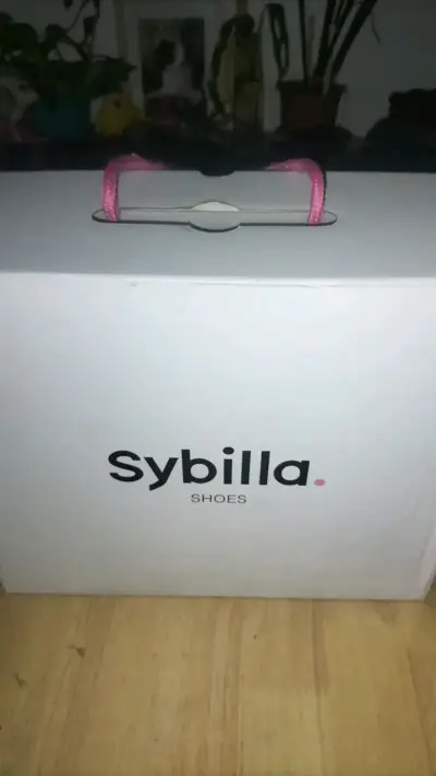 Botines de cuero negro Sybilla con costura amarilla - miniatura 3