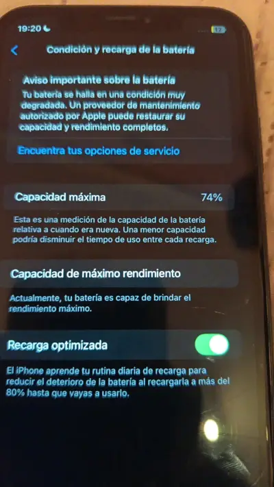 iPhone XR negro en buen estado - miniatura 5