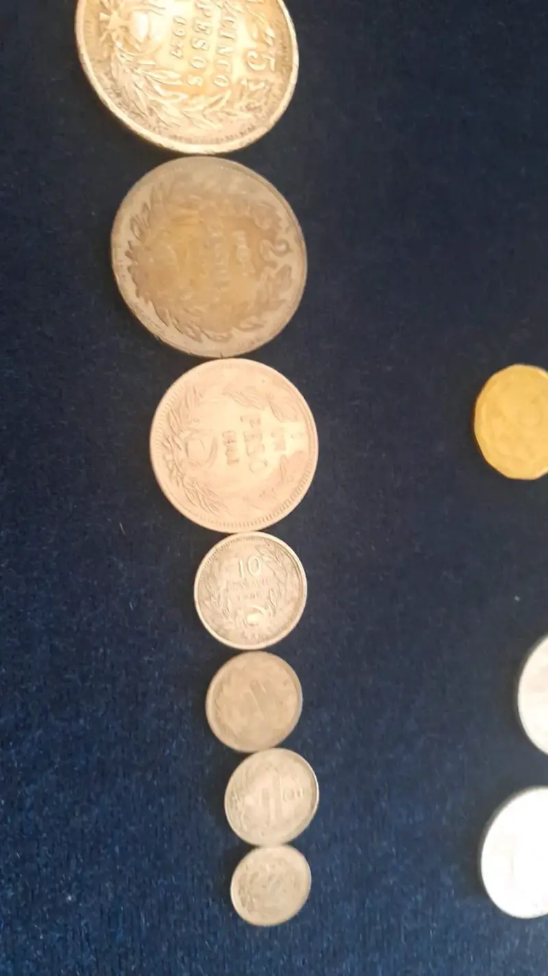 Monedas, billetes y boletos antiguos - 3