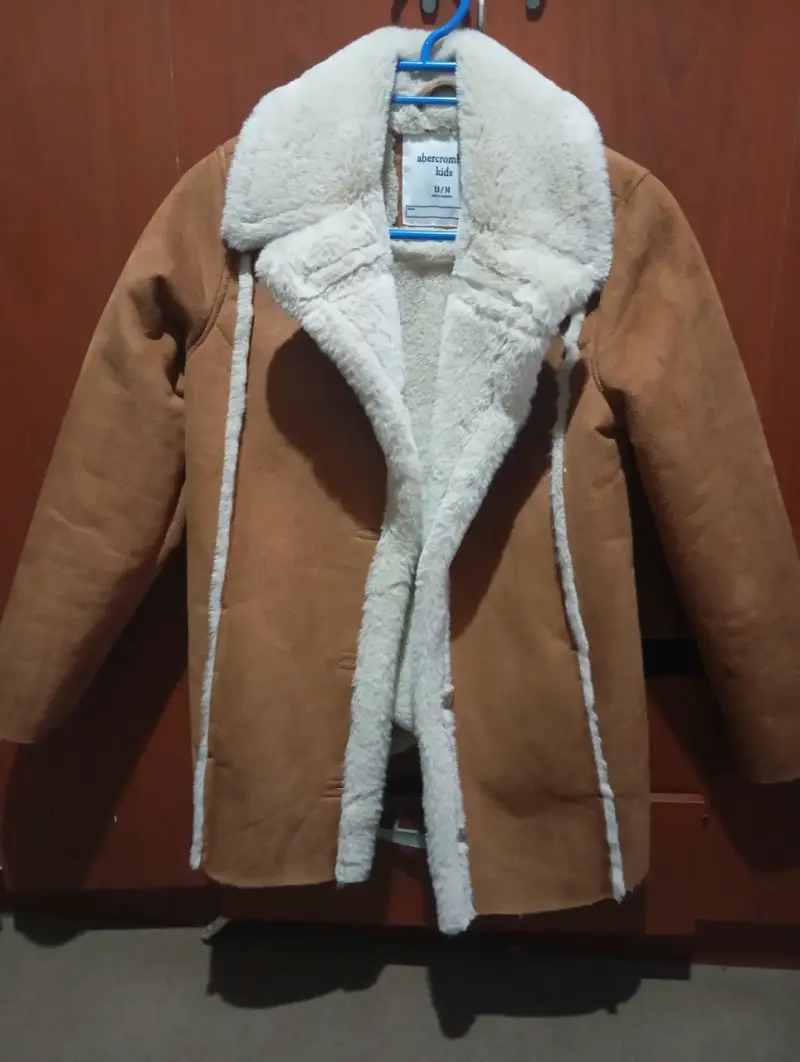 Abrigo de niña con forro de lana Abercrombie Kids - 1