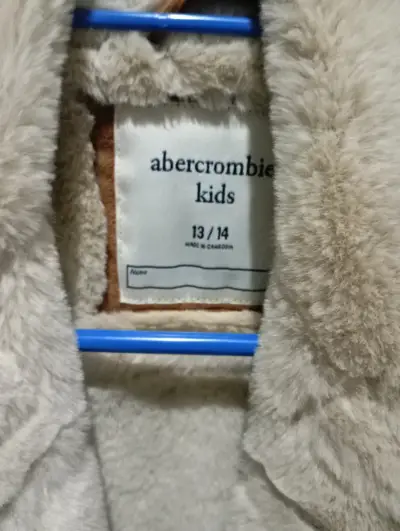 Abrigo de niña con forro de lana Abercrombie Kids - miniatura 2