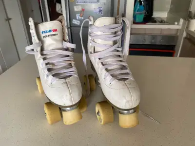 Patines de Cuatro Ruedas Blancos Roller Var - miniatura 2