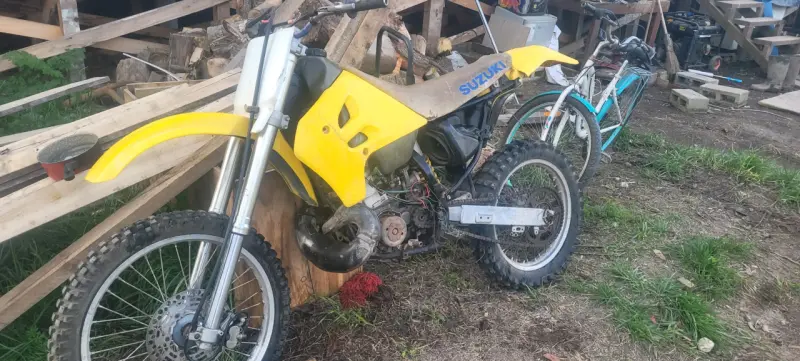 Moto Suzuki rmx250 2t del 98 - 5