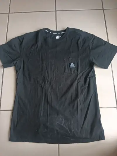 Polera negra Starter con bolsillo - miniatura 1