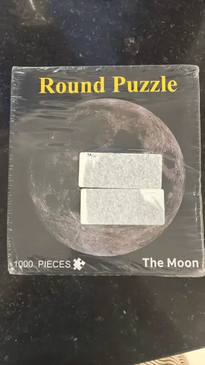 Rompecabezas Redondo de 1000 Piezas La Luna - miniatura 1