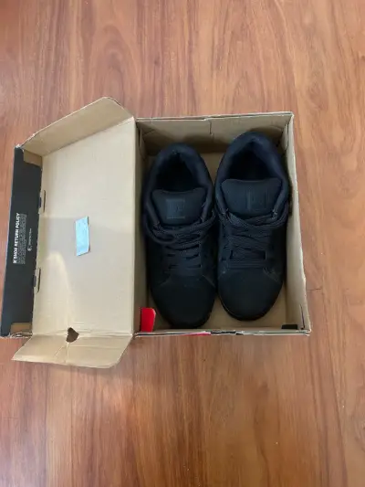 Zapatillas negras DC Shoes para hombre - miniatura 1