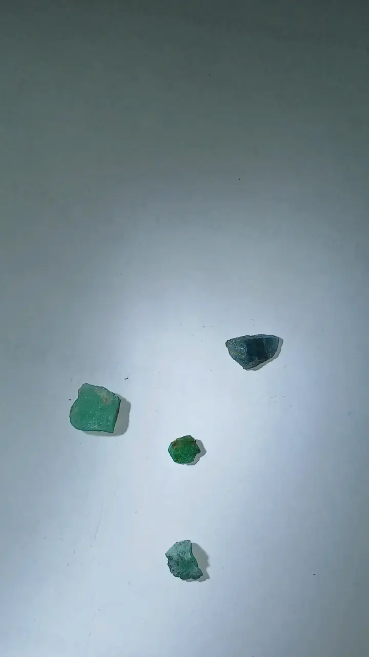 Lote de piedras preciosas variadas - 5