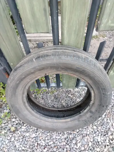 Neumáticos usados 185/65 R15 en buen estado - miniatura 5