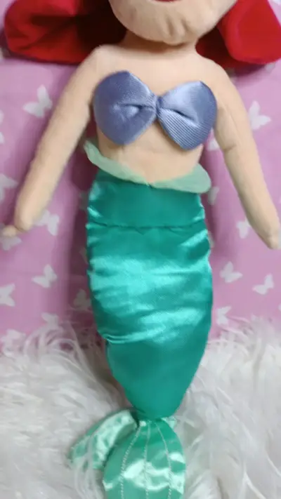 Muñeca de Peluche Baby Sirena Ariel - miniatura 3