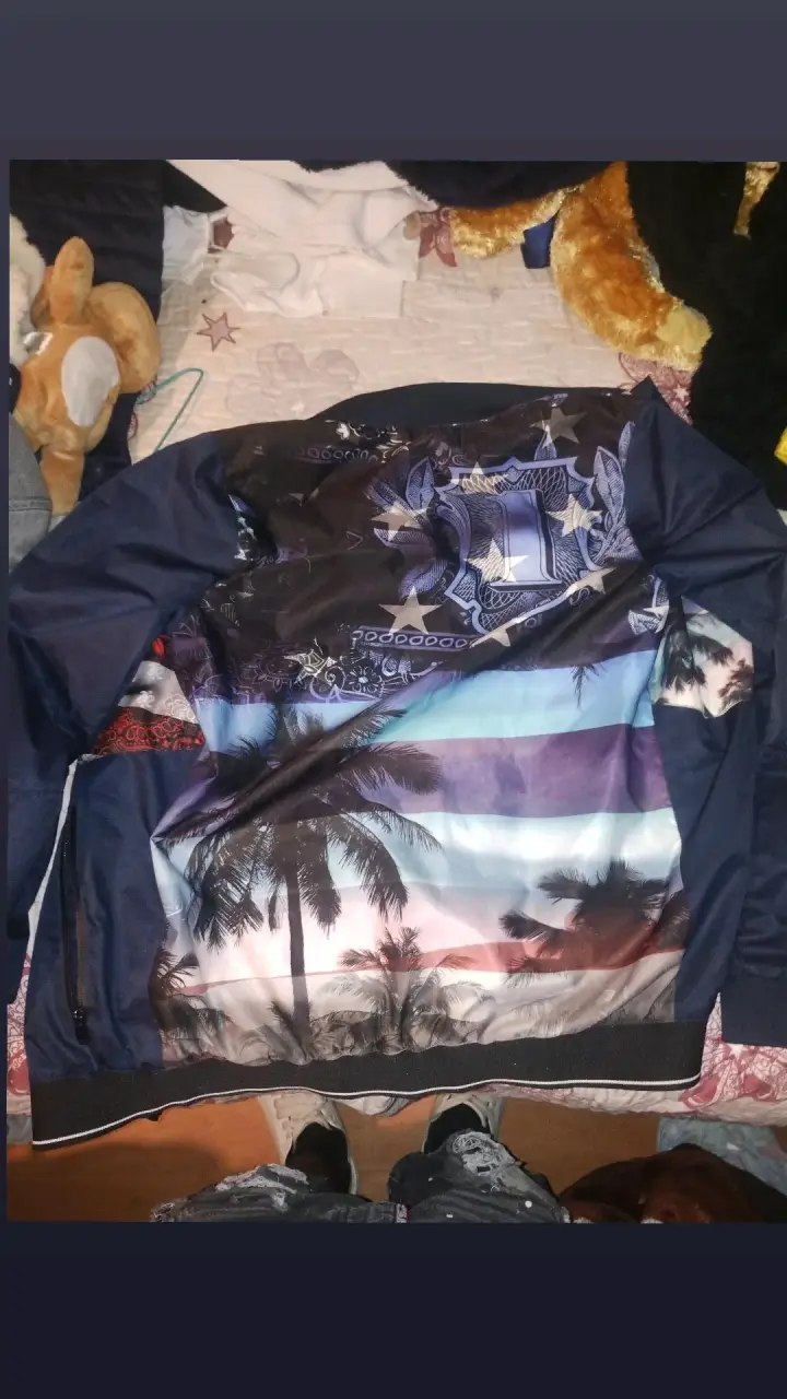 Chaqueta bomber estampada Stay Awesome - 2