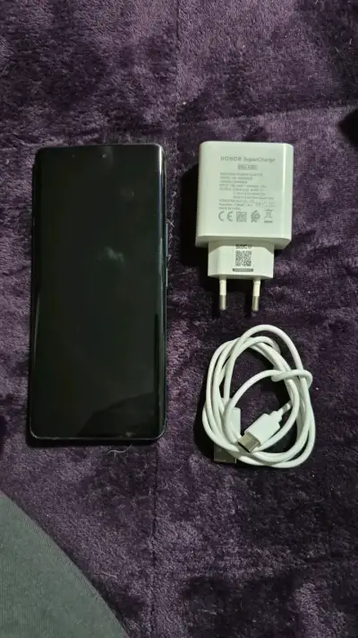 Smartphone Honor 7 litte con cargador SuperCharge - miniatura 1