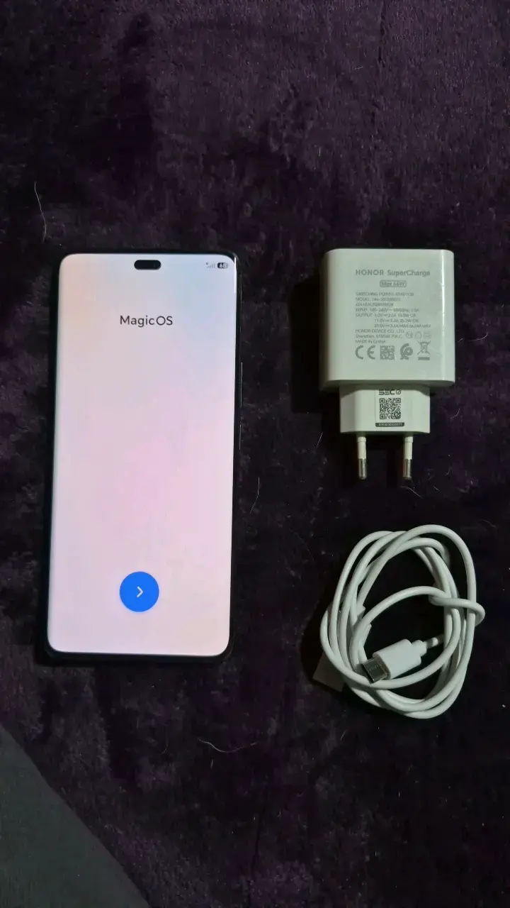 Smartphone Honor 7 litte con cargador SuperCharge - 3